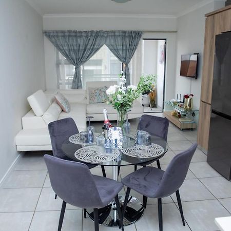 The Blyde Riverwalk Estate, Crystal Lagoon, Pretoria East エクステリア 写真
