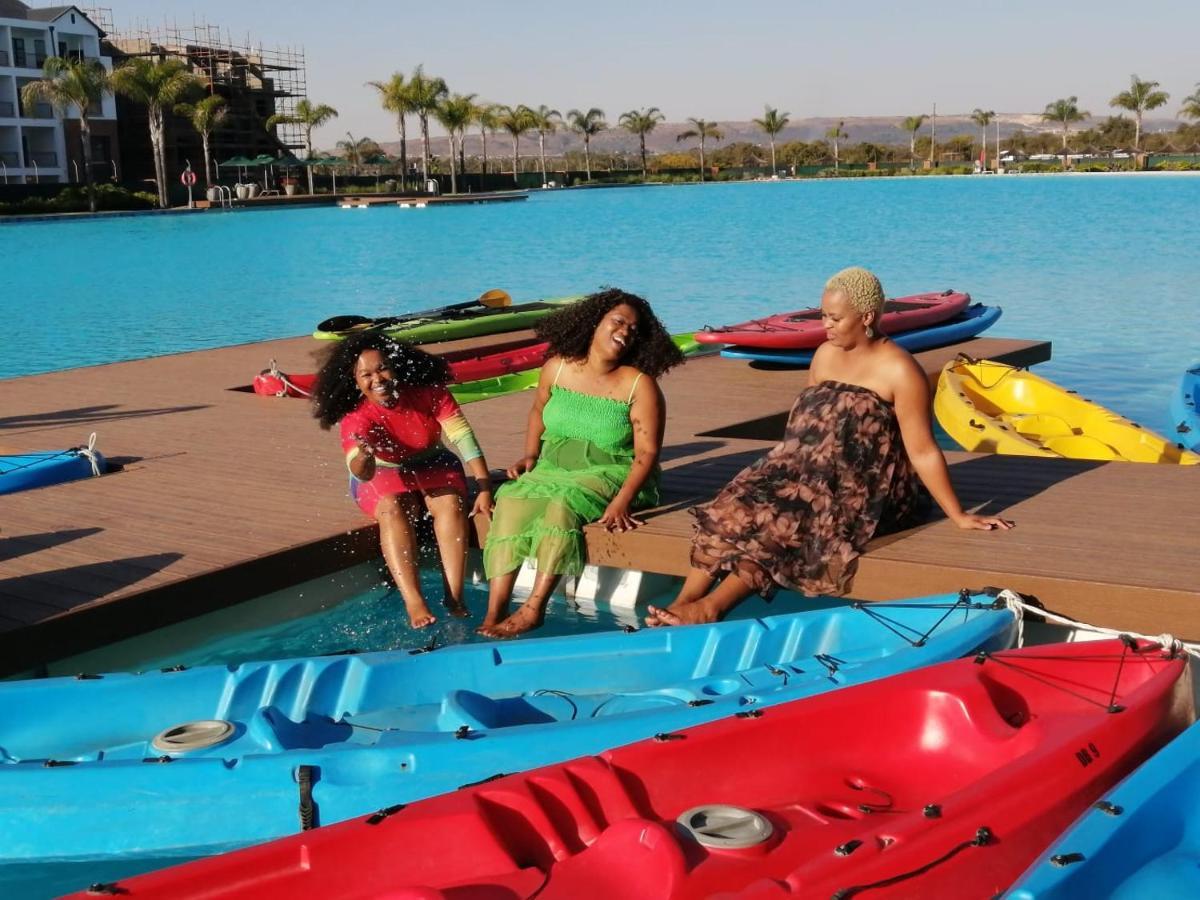 The Blyde Riverwalk Estate, Crystal Lagoon, Pretoria East エクステリア 写真