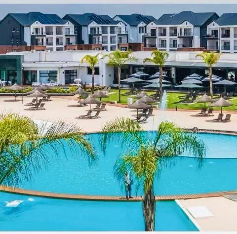 The Blyde Riverwalk Estate, Crystal Lagoon, Pretoria East エクステリア 写真