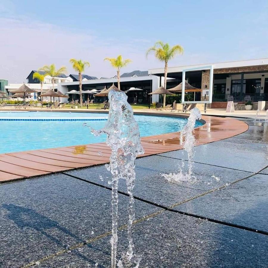 The Blyde Riverwalk Estate, Crystal Lagoon, Pretoria East エクステリア 写真