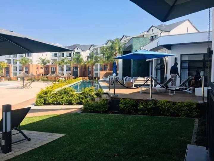The Blyde Riverwalk Estate, Crystal Lagoon, Pretoria East エクステリア 写真