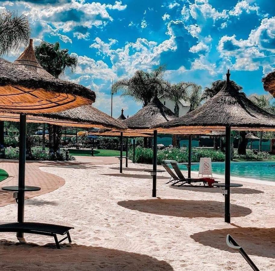 The Blyde Riverwalk Estate, Crystal Lagoon, Pretoria East エクステリア 写真